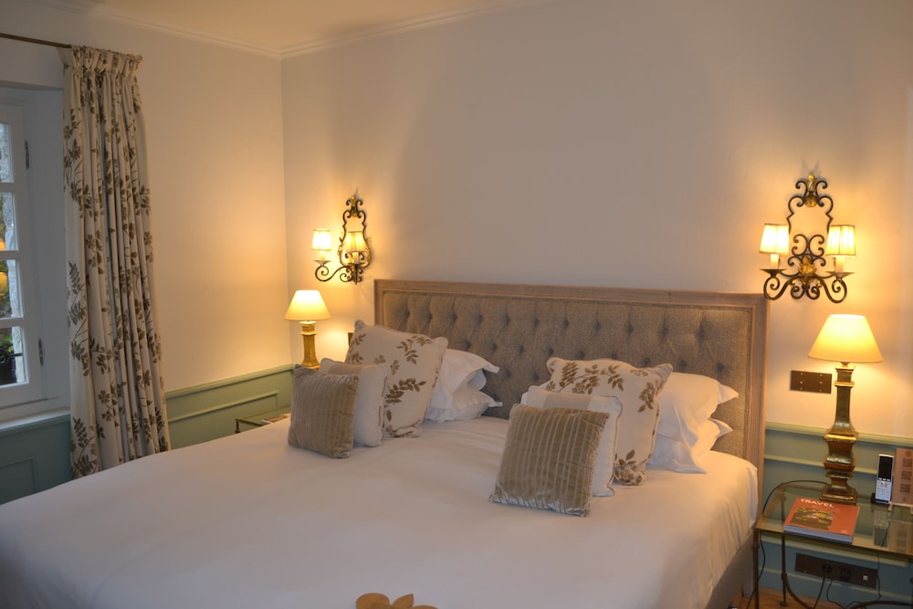 Deluxe Room - Photo 1