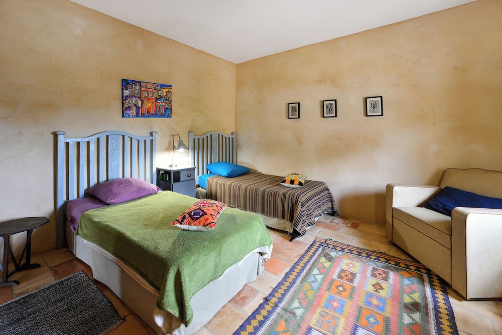 Family Room, Multiple Beds, Non Smoking, Vineyard View photo 3