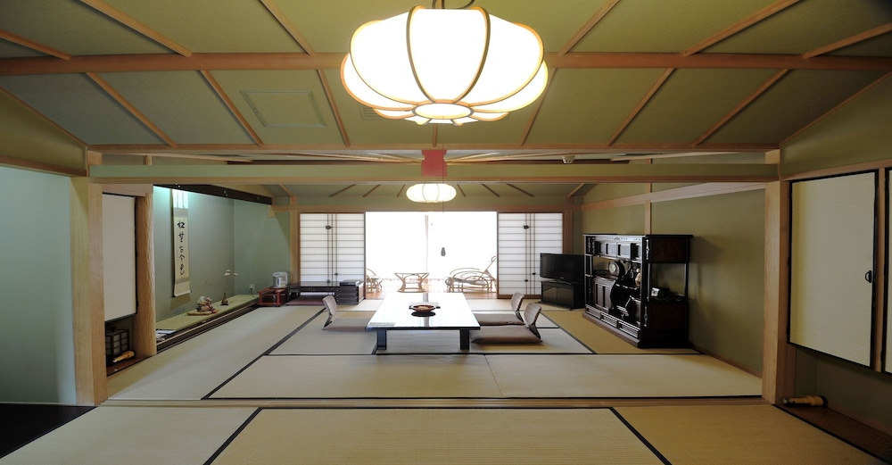 Superior Japanese Style Room, Smoking photo 3