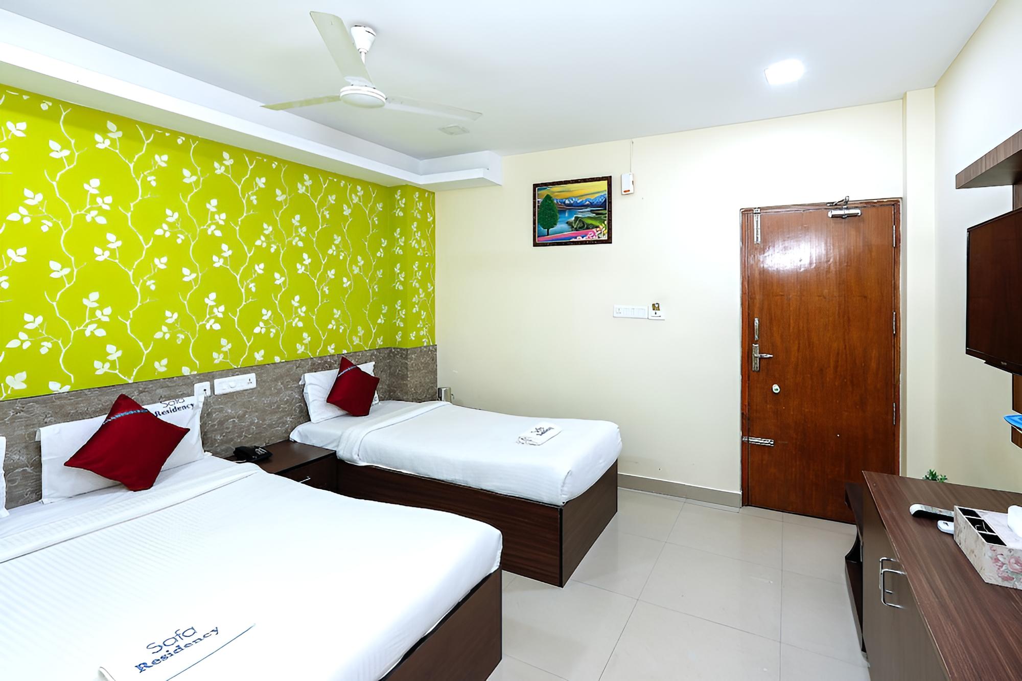 Deluxe Triple Room photo 3