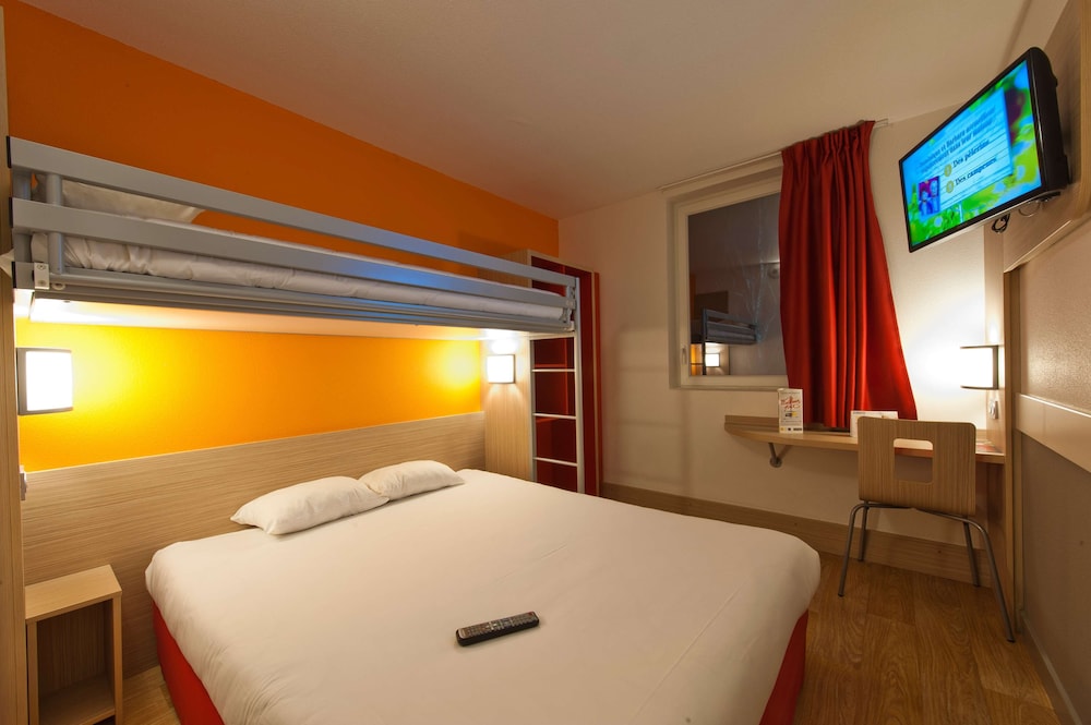 Standard Room, Multiple Beds photo 1