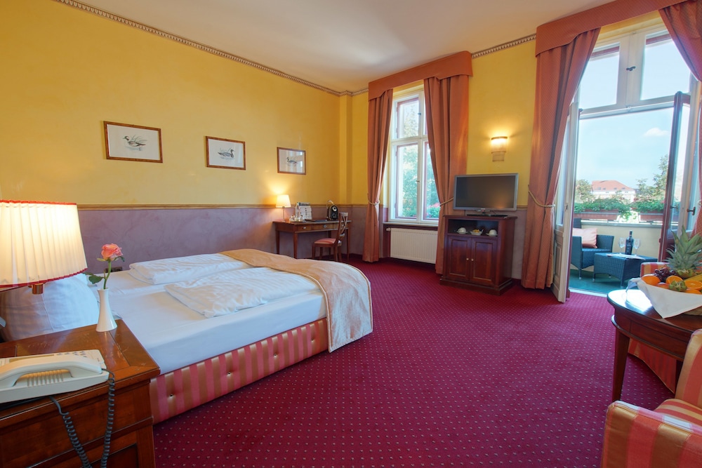Double Room (Palais)