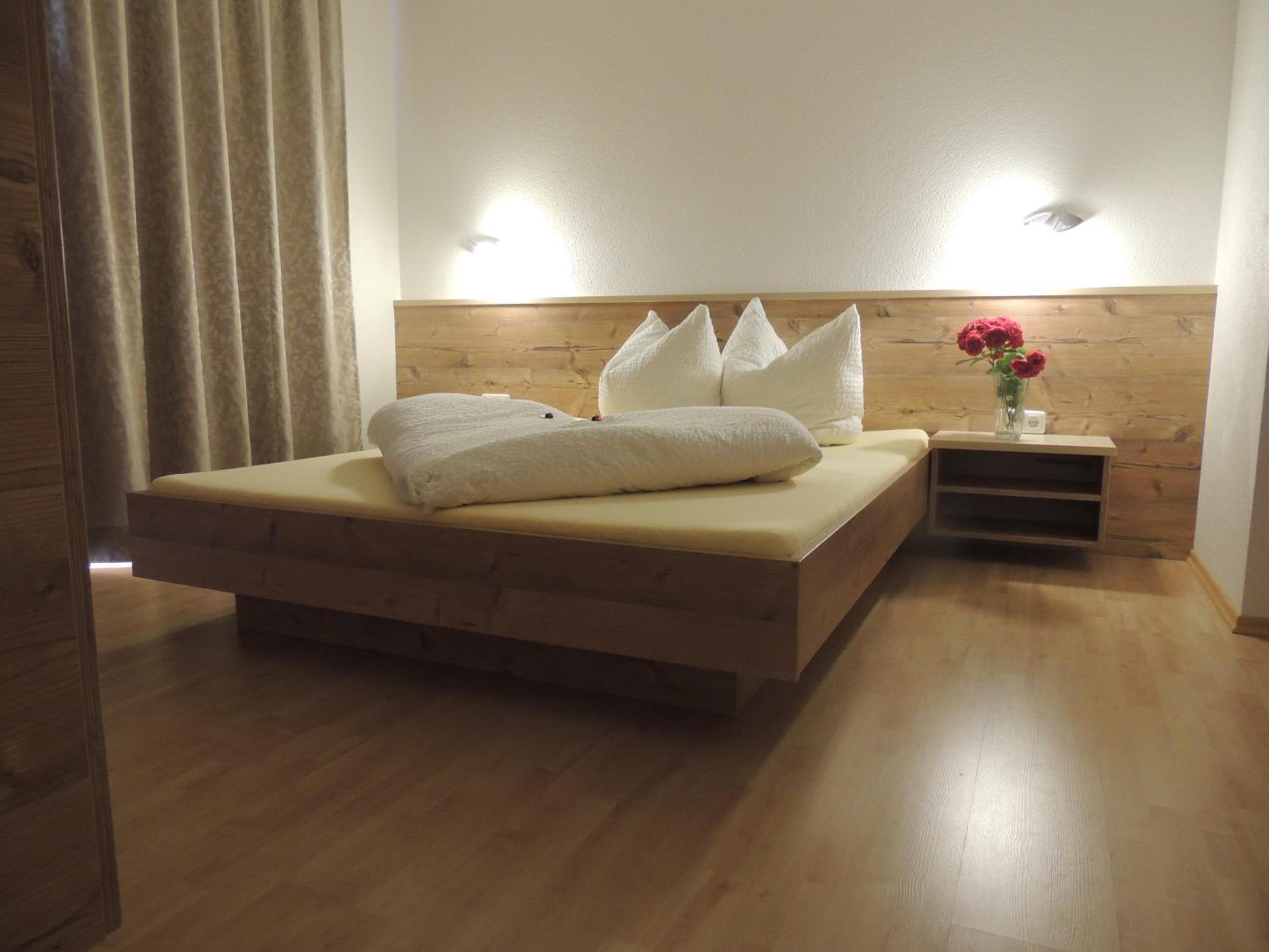 Studio Apartment photo 2