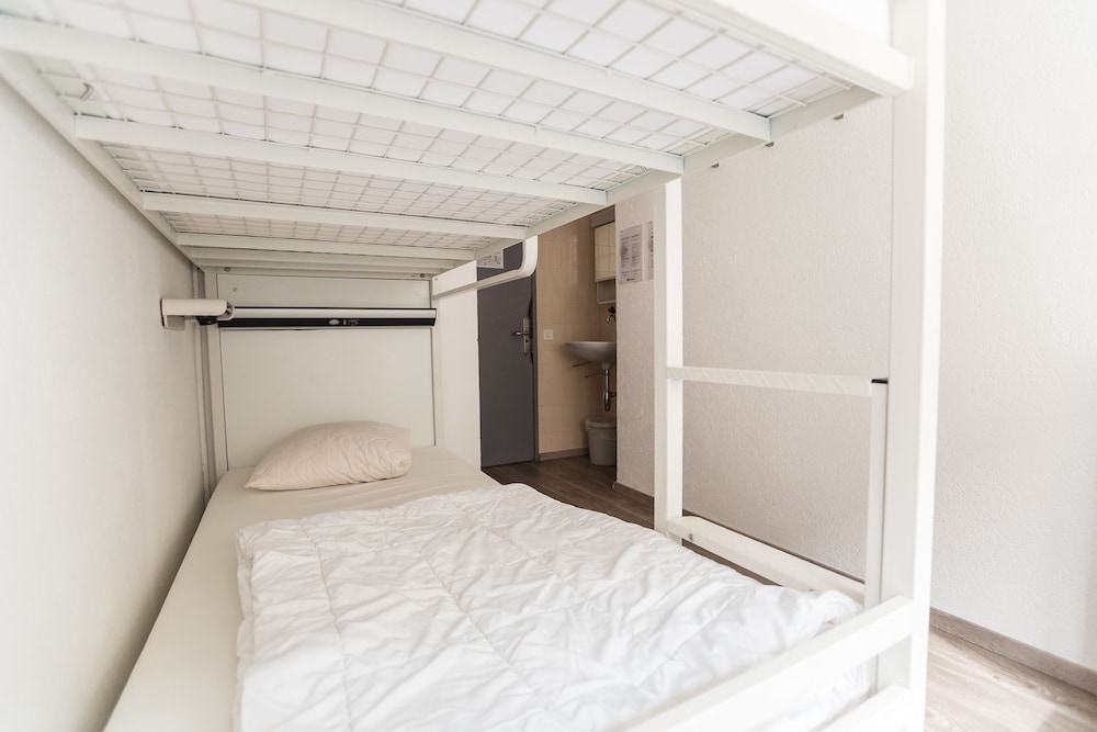 Double or Twin Room photo 3
