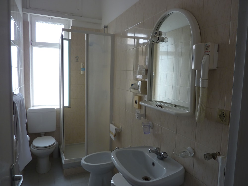 Superior Double Room - Photo 23