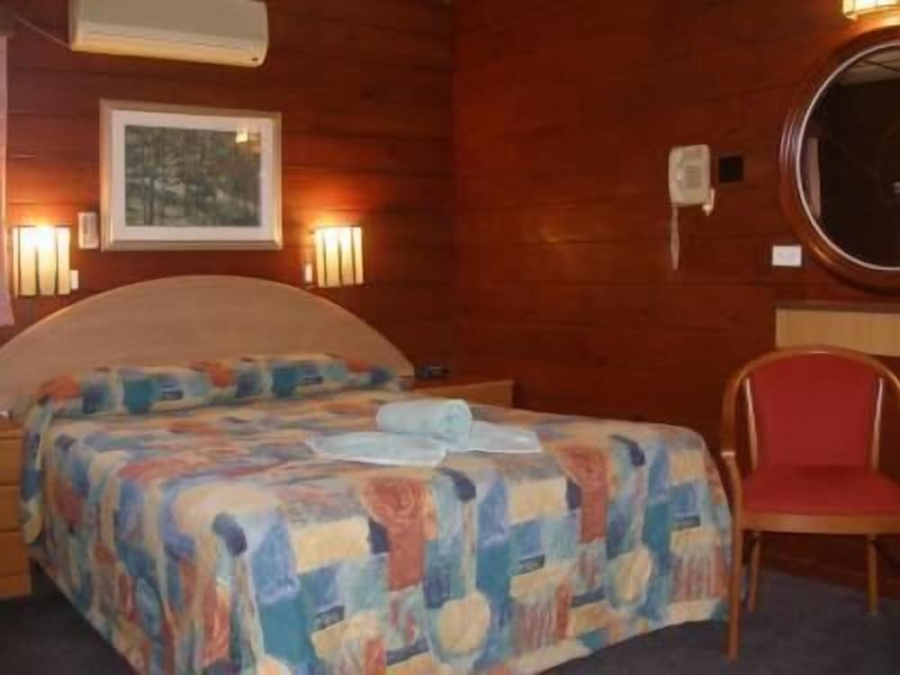 Standard Room, Non Smoking (Double Room) photo 1