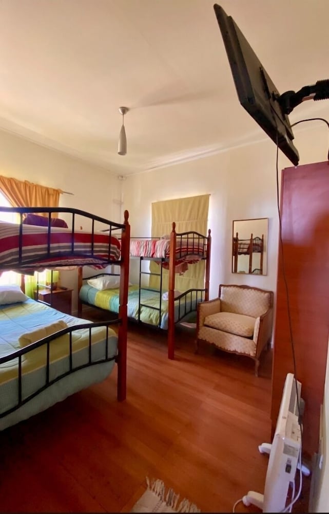 Family Quadruple Room photo 1