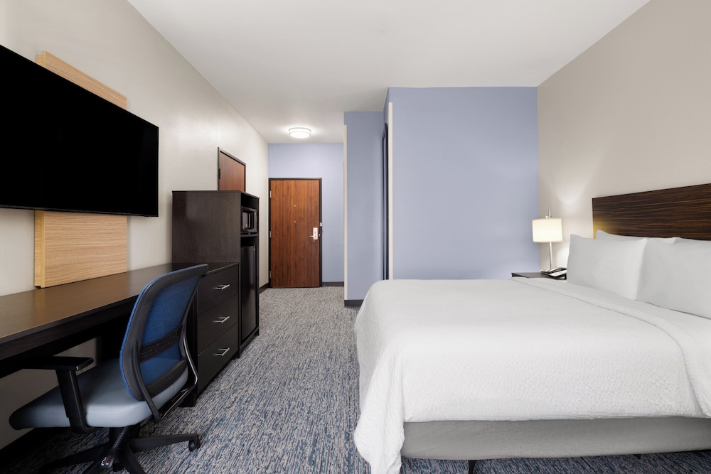 Suite, 1 King Bed, Accessible Bathtub (Mobility Accessible) - Photo 1