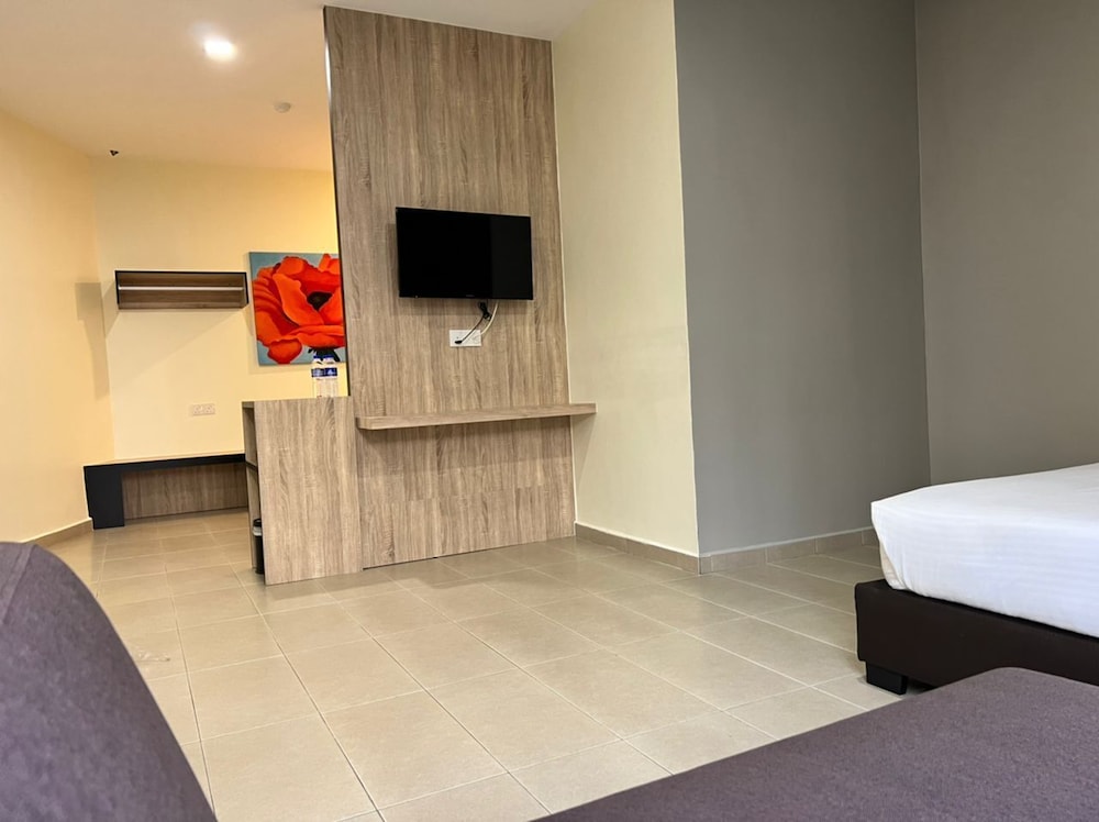 Family Triple Room - Photo 3