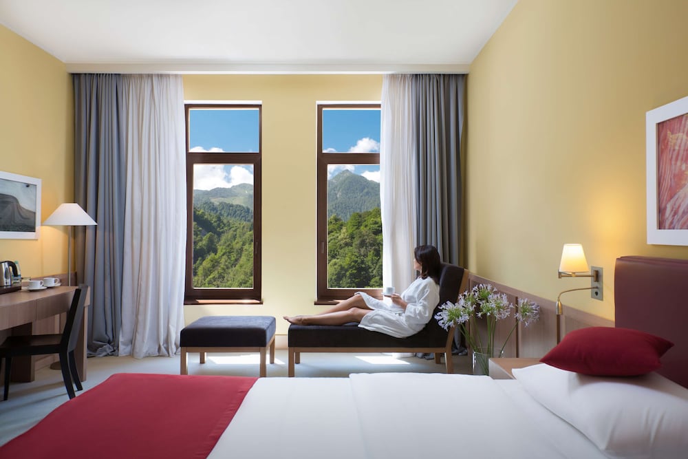 Standard Double or Twin Room, River View photo 1