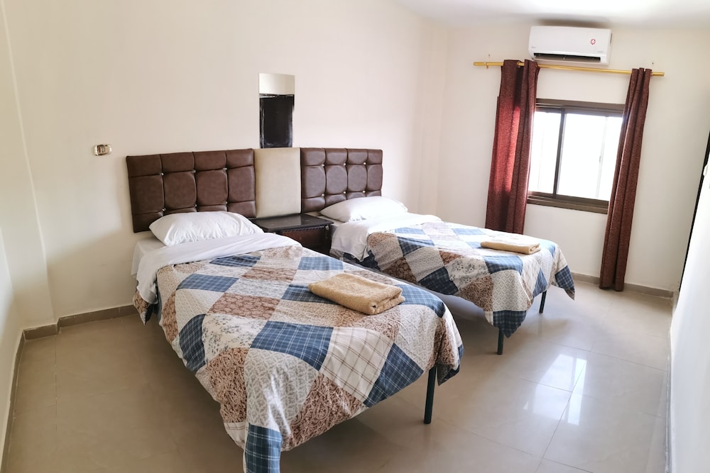 Double or Twin Room - Photo 1
