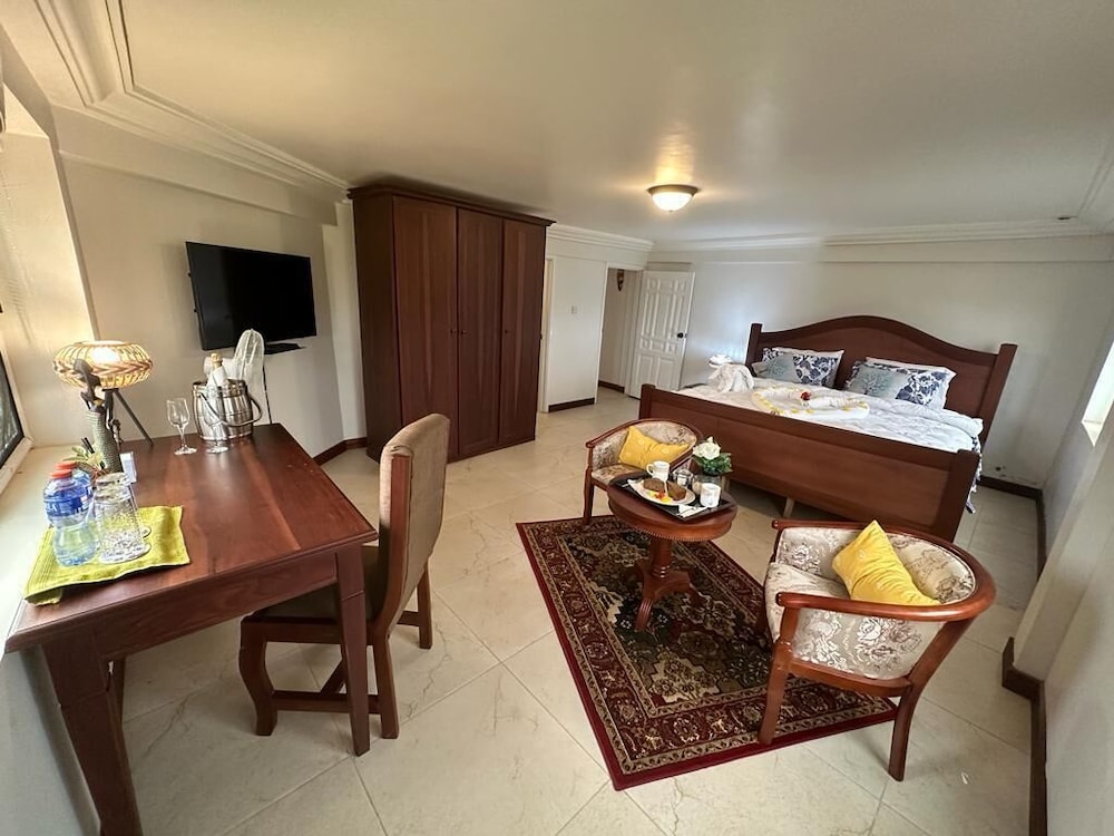 Deluxe Apartment photo 3