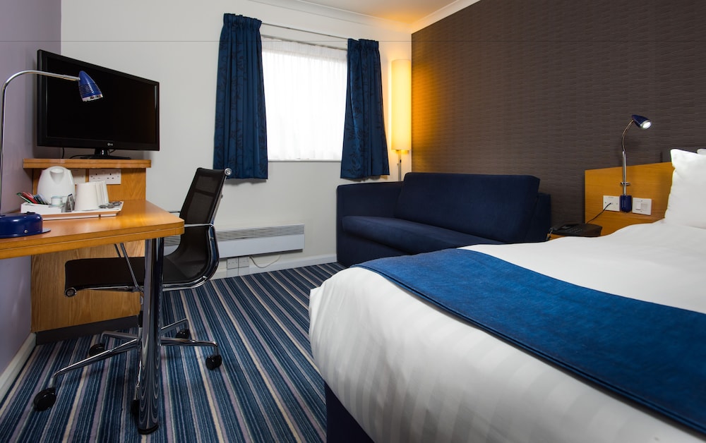 Standard Room, 1 Double Bed With Sofa Bed photo 2