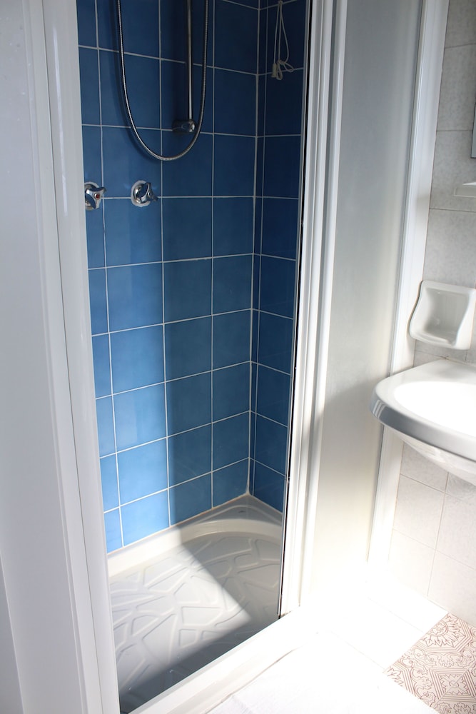 Double Room, Balcony, Partial Sea View photo 2