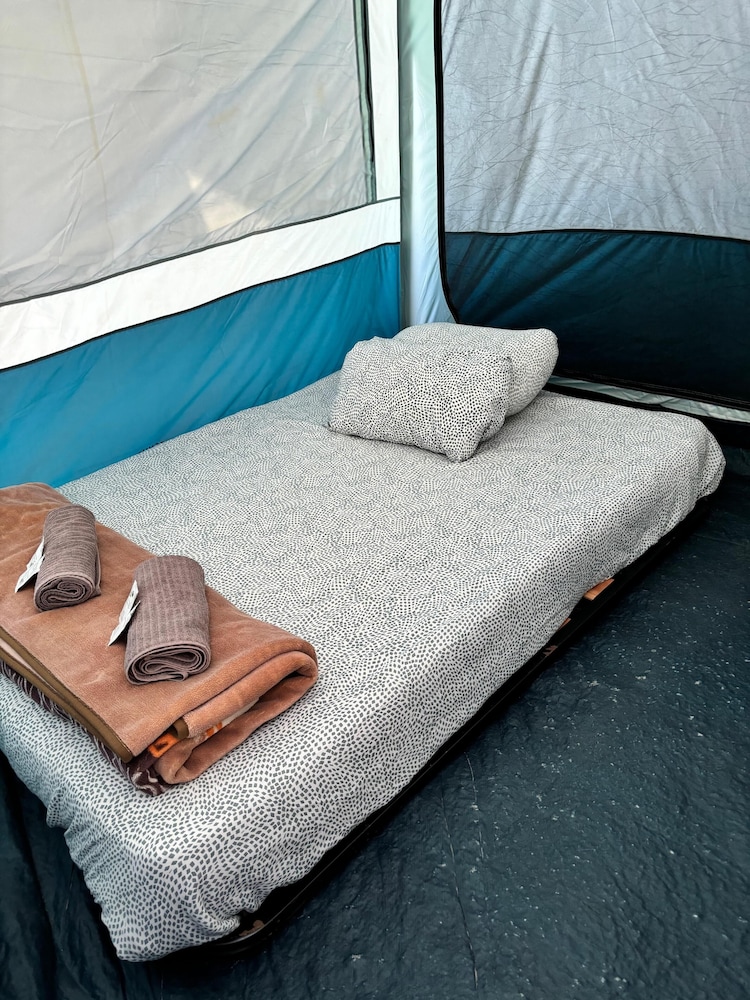 Tent P2