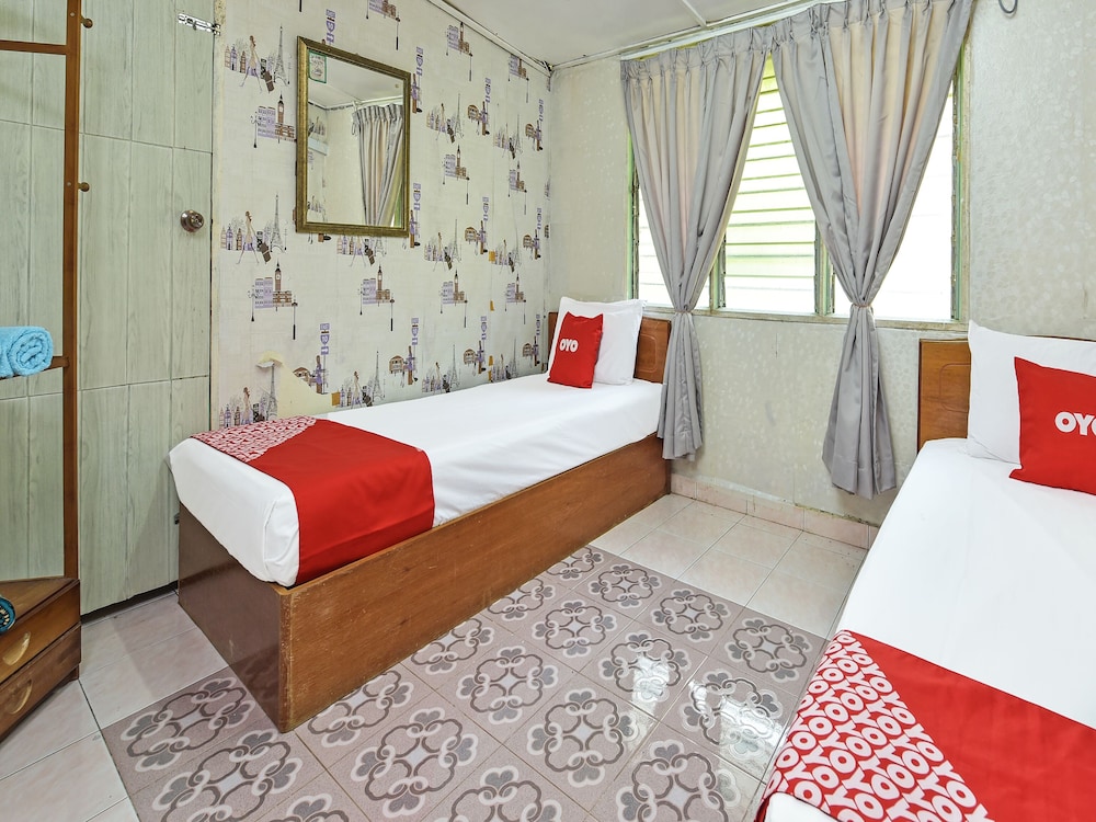 Deluxe Twin Room photo 1