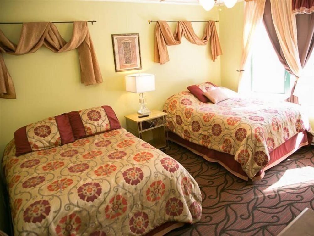 Quadruple Room - Photo 6