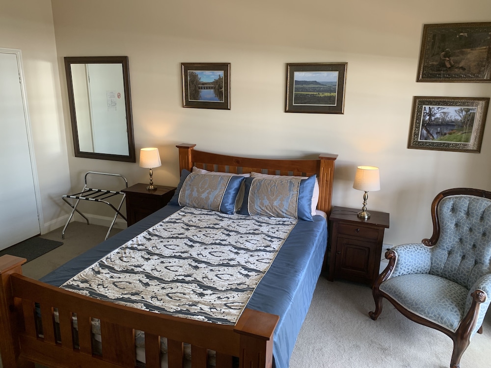 Premium Balcony Room