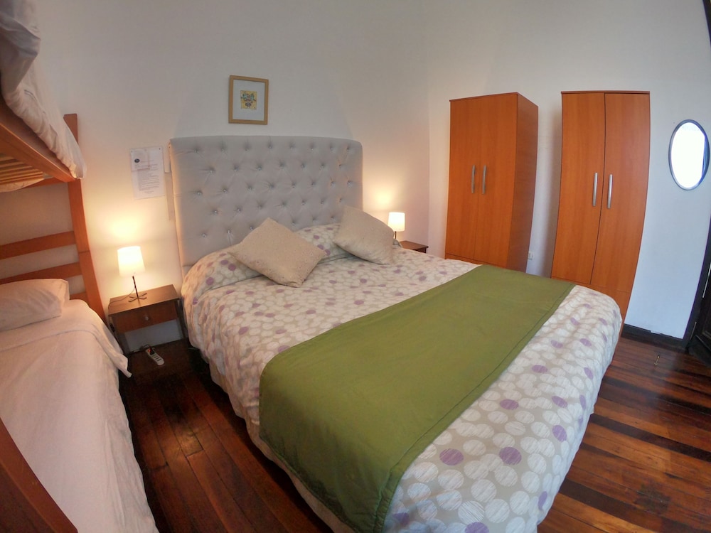 Family Quadruple Room, 1 Bedroom, Non Smoking photo 2
