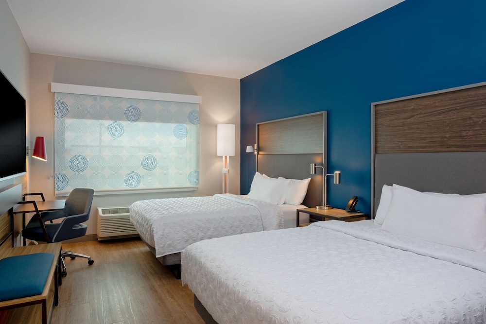 Room, 2 Queen Beds