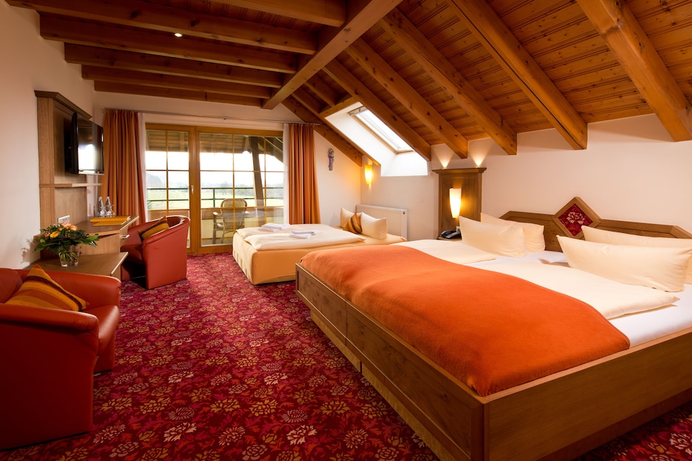 Superior Quadruple Room, Valley View, Garden Area