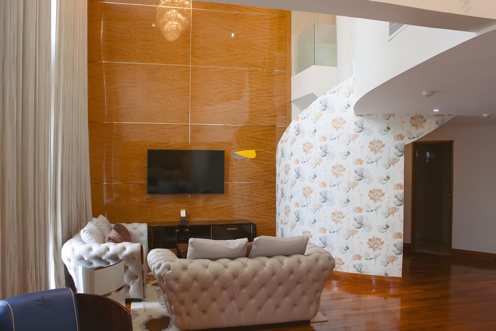 Presidential Suite photo 3