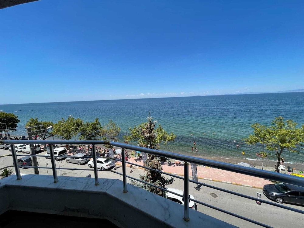 Standard Triple Room, Sea View photo 1