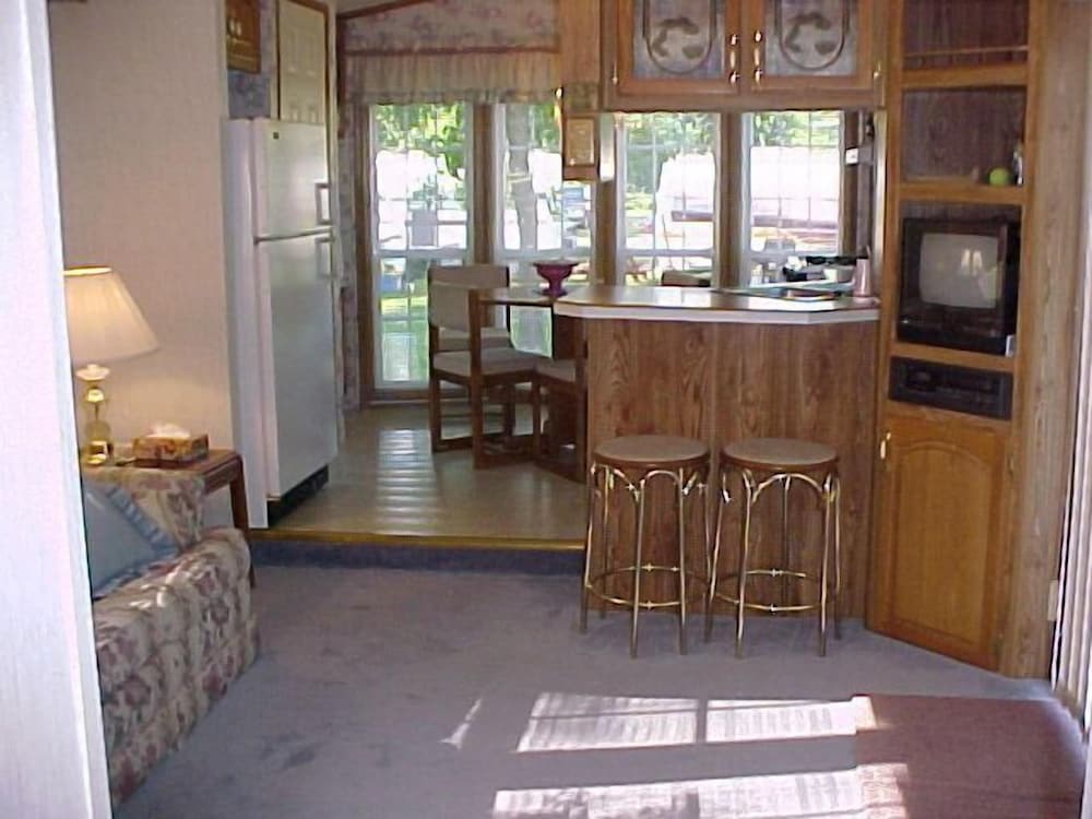 Luxury Mobile Home photo 1