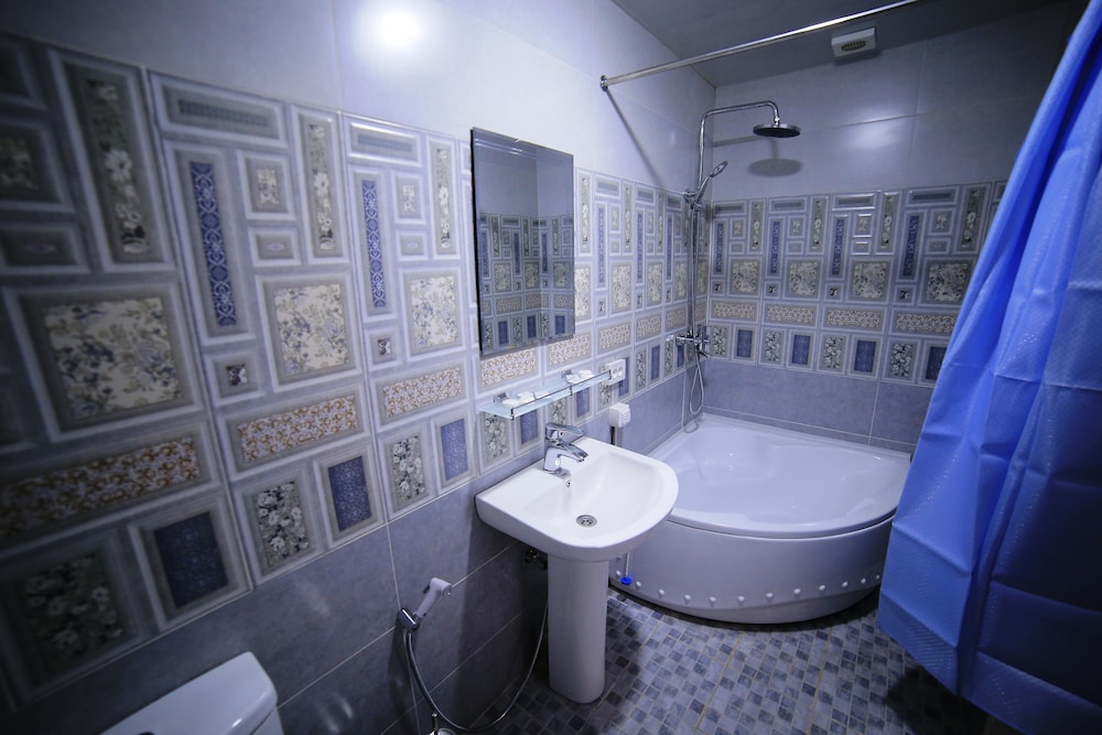 Classic Quadruple Room - Photo 5