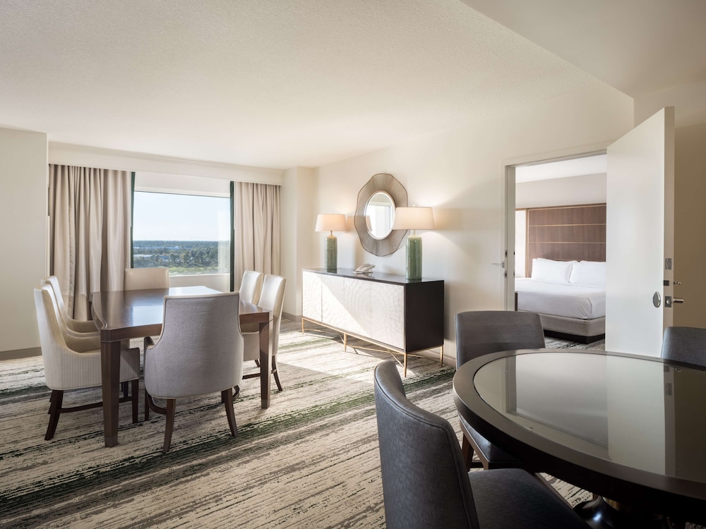 Suite, 1 King Bed