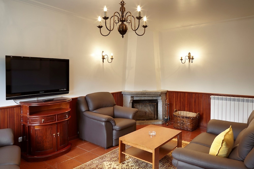 Standard Apartment, 5 Bedrooms photo 2