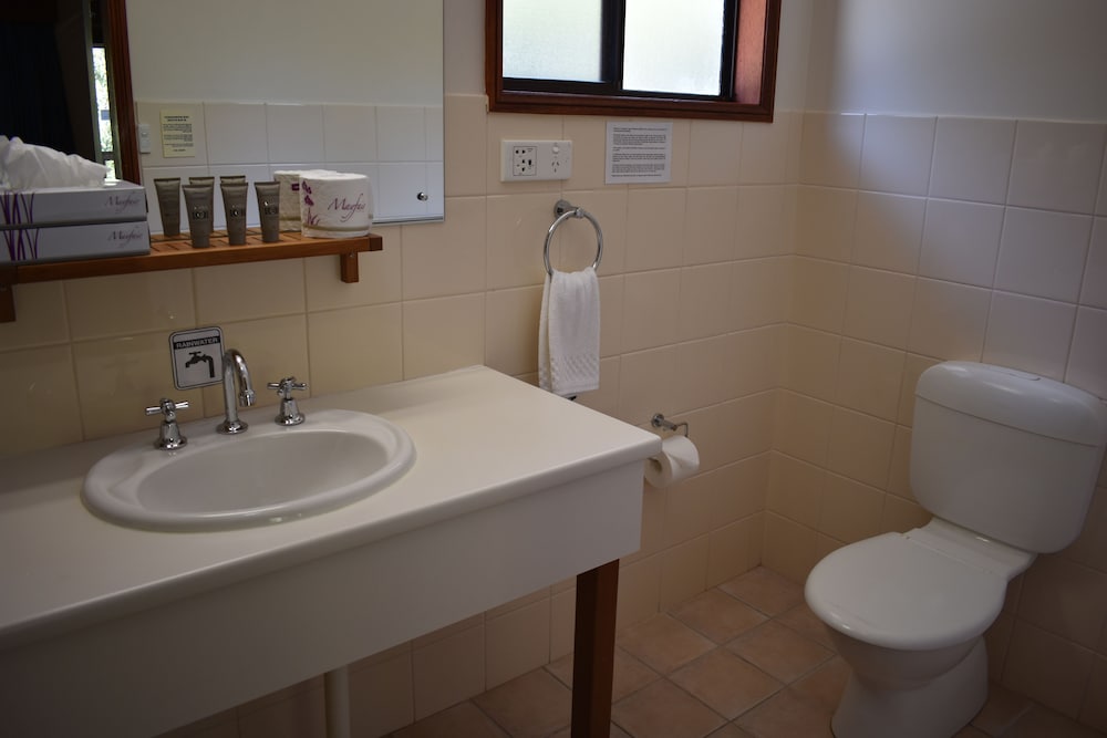 Suite, Courtyard Area photo 3