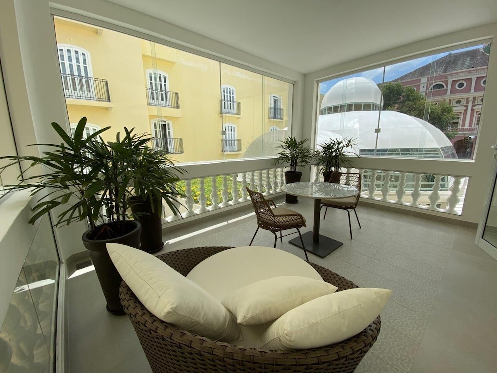 Luxo Casarão com Terraço