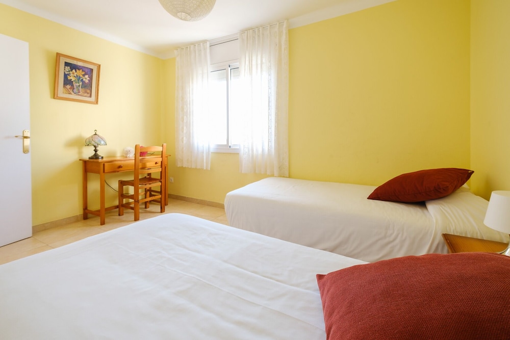 Apartment, 1 Bedroom (4 people, 5th floor, A/A, nº 25) photo 3
