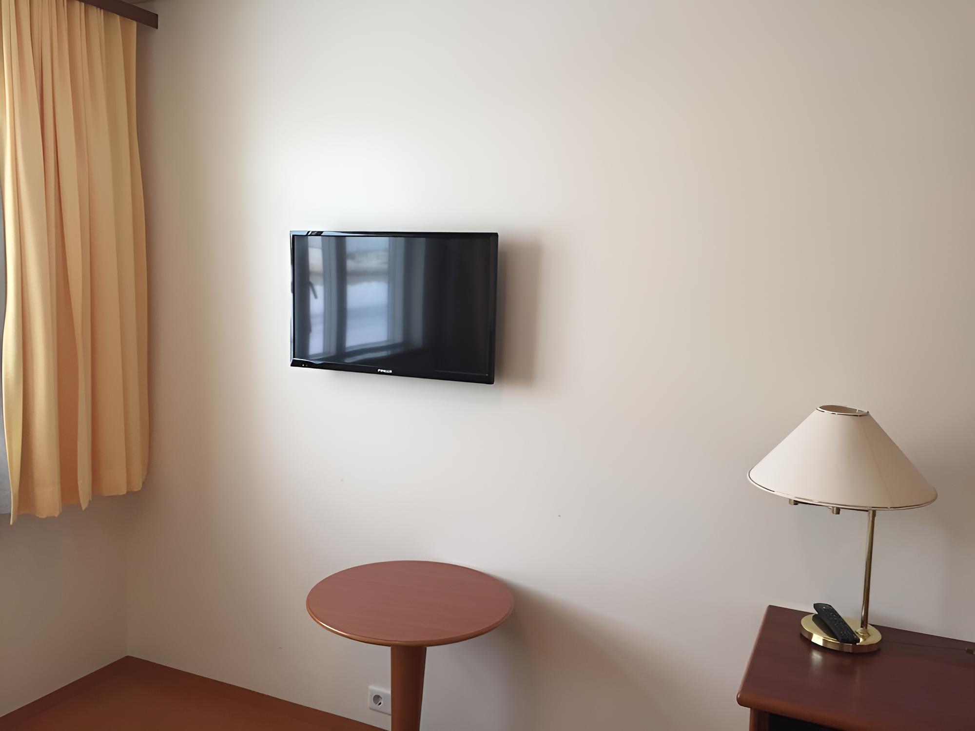 Standard Twin Room photo 3