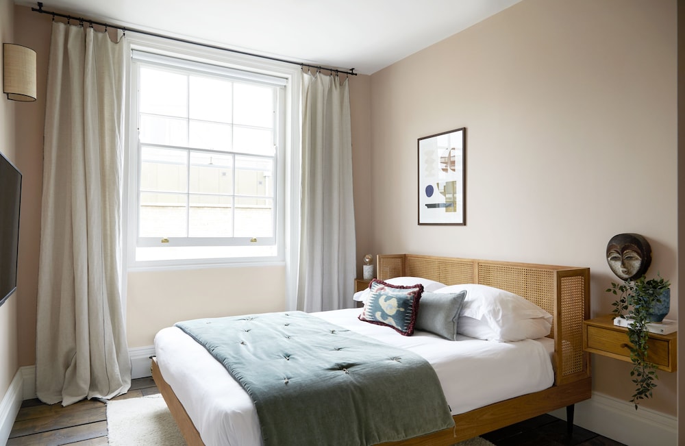 Luxurious Apartment - minutes from Angel Tube St. (Apt. 4) photo 1