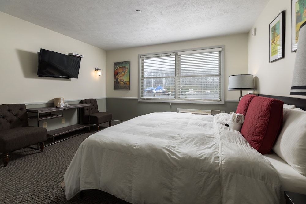Harbor Landing - 43