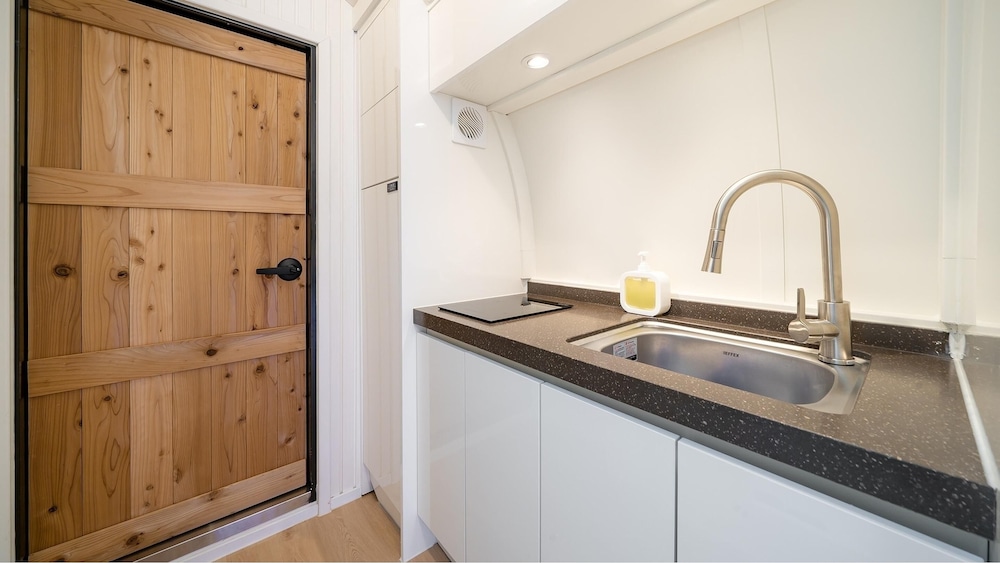 Basic Room, 1 Bedroom (westernglamping 8ho) - Photo 15