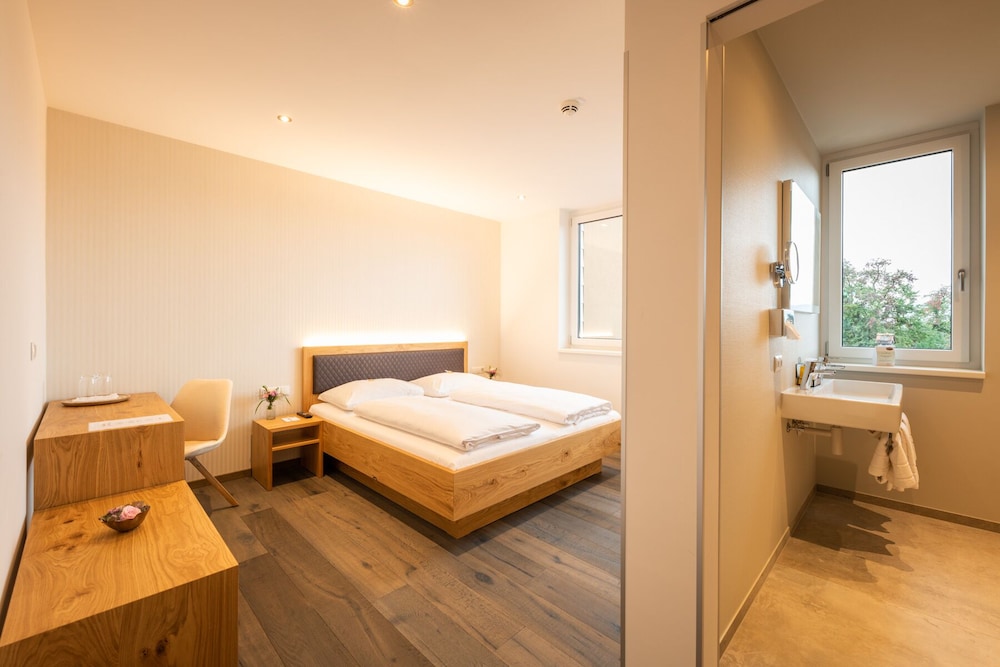 Double Room, Accessible (103) photo 1