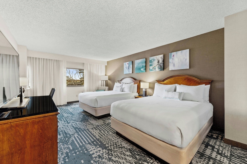Suite, 1 Bedroom, Kitchenette (Hearing Accessible)