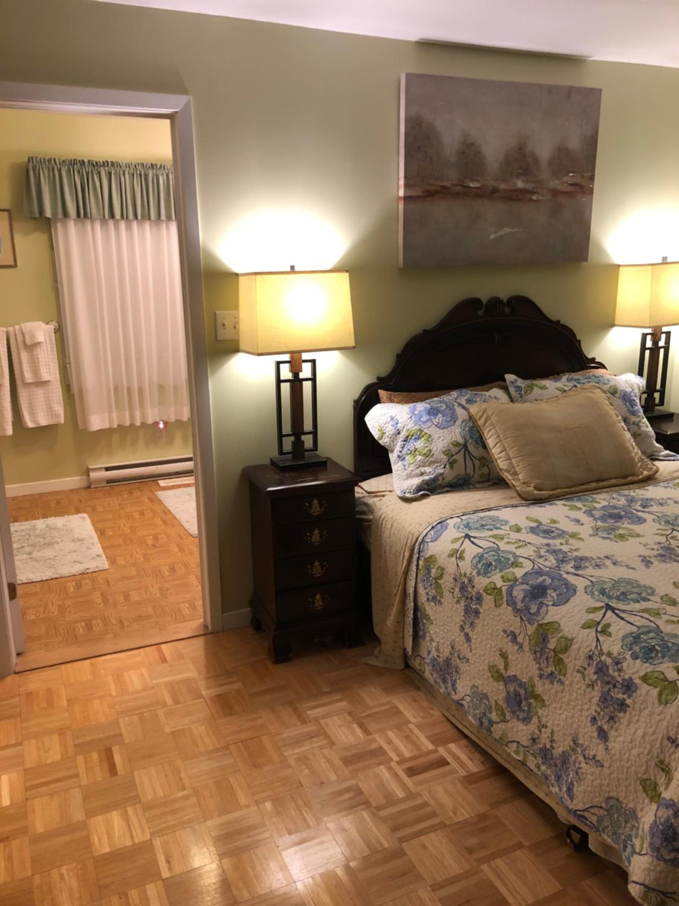 Queen Room - Photo 4