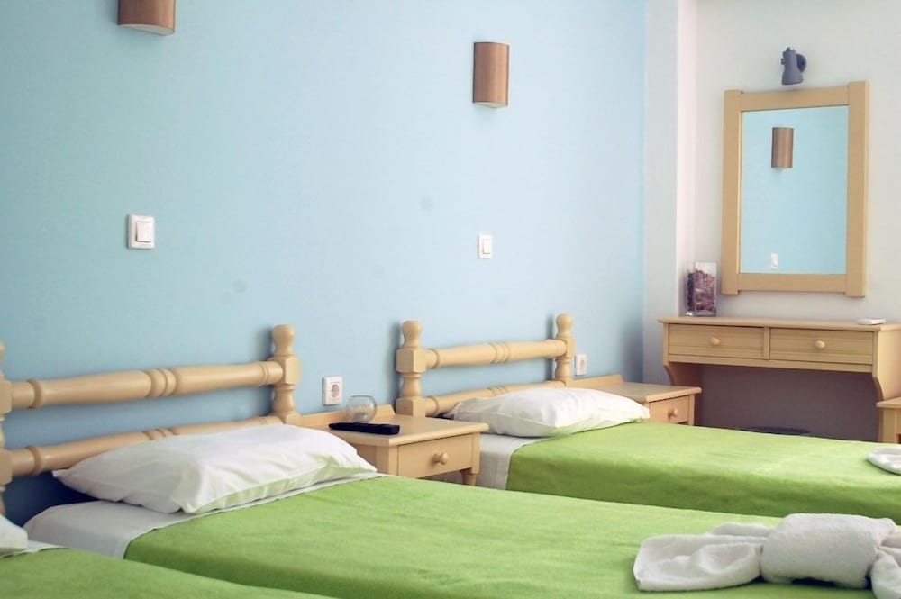 Standard Triple Room photo 1