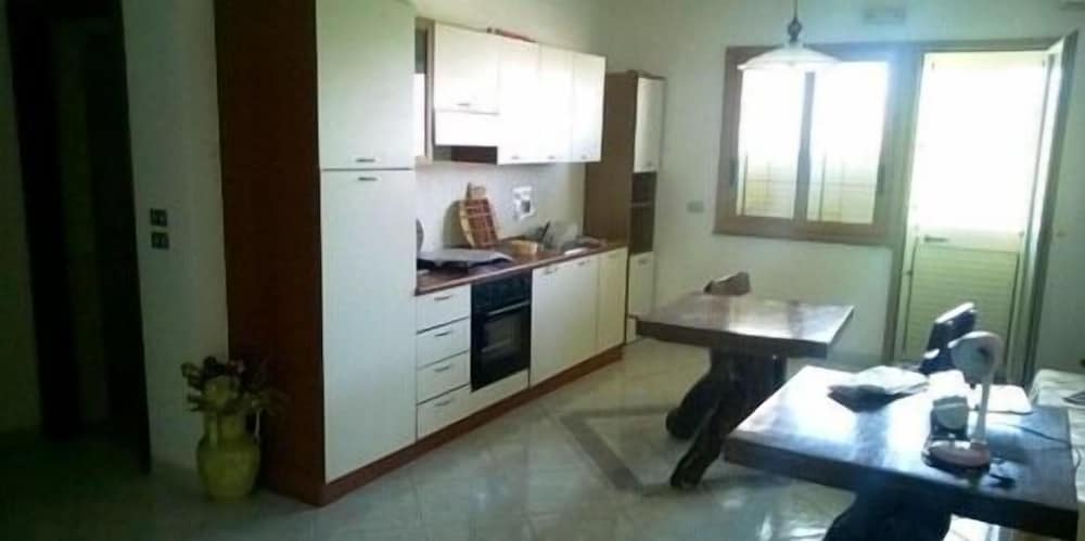 Classic Apartment, 2 Bedrooms photo 2