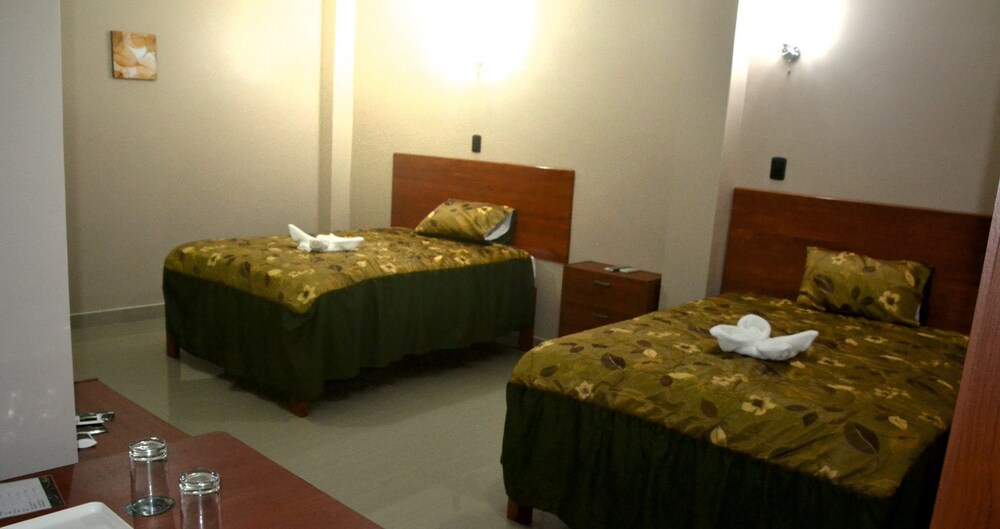 Family Room, 2 Double Beds, Refrigerator photo 1