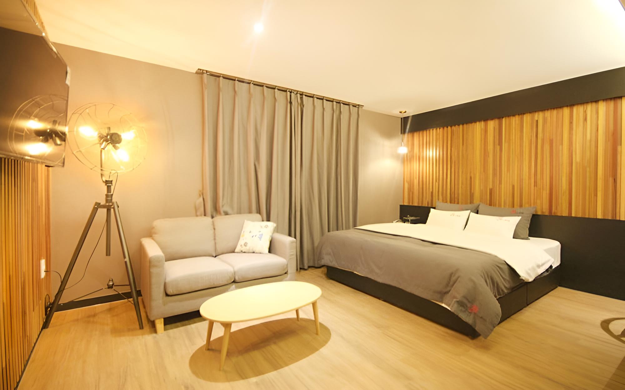 Room (Standard first-come first-served disc) - Photo 27