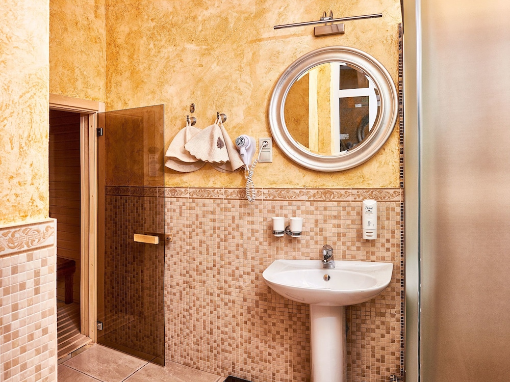 Suite, Fireplace (Sauna) photo 2