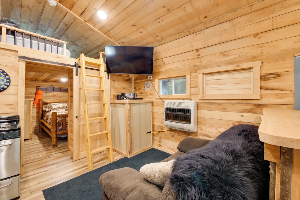 House (2 Bedrooms) photo 3