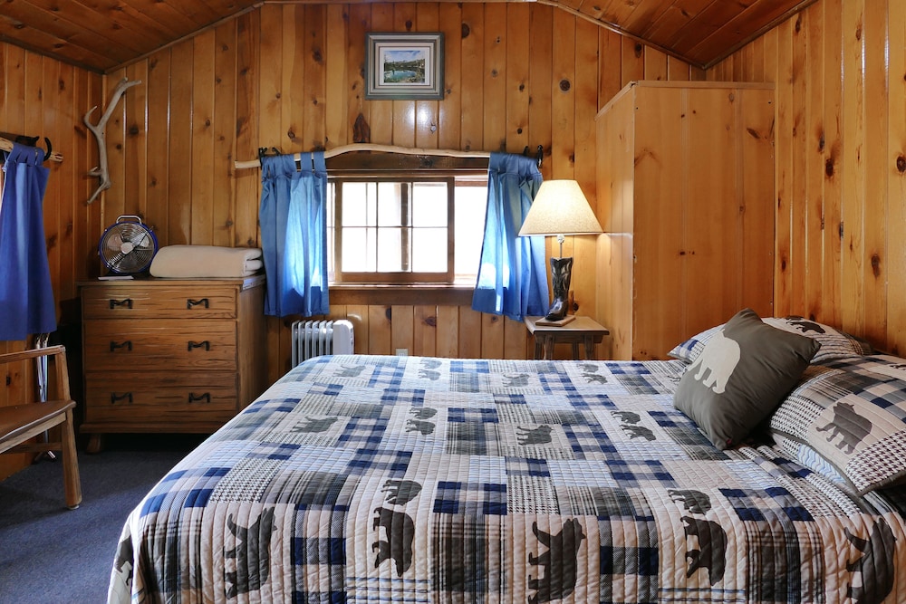 Deluxe Double Room Single Use, 2 Bedrooms photo 1