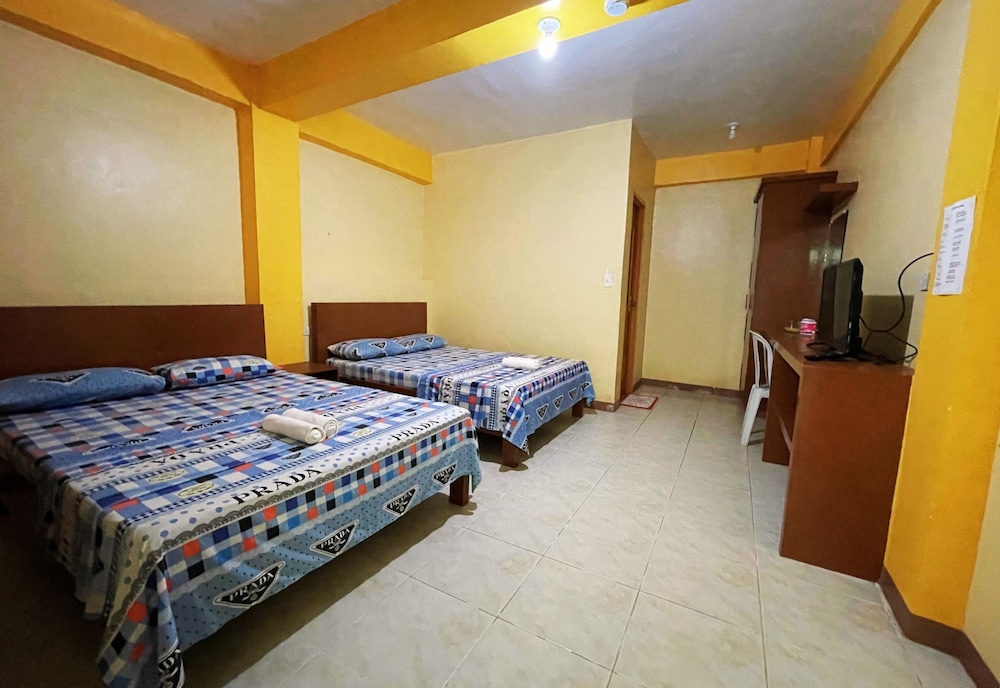 Quadruple Room photo 3