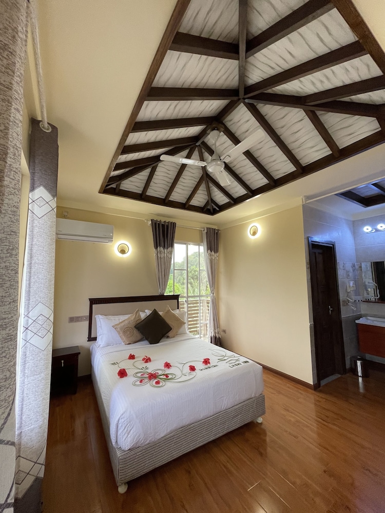 Deluxe Double Room photo 2